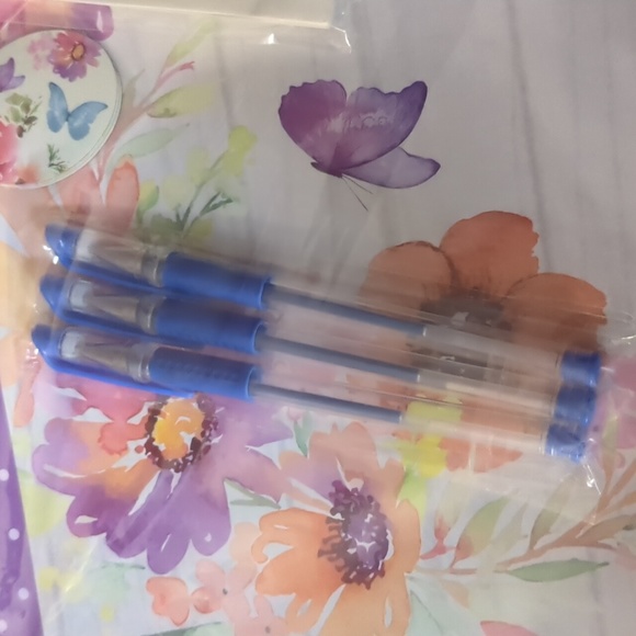 3pc Gift Set - Picture 6 of 8